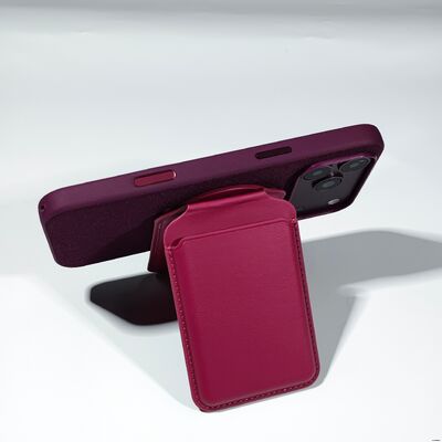 Magnetic Card Wallet With Hinge