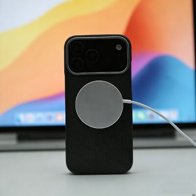 Customizable Logo  Carbon Fiber Leather Phone Case with OEM/ODM service