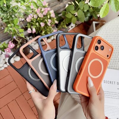 Customizable MagSafe Phone Case With OEM/ODM Service