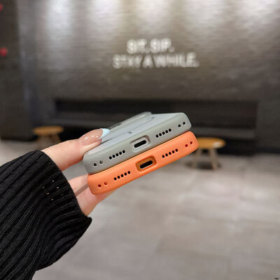 Factory Direct Sales Of  Customizable MagSafe Phone Case 