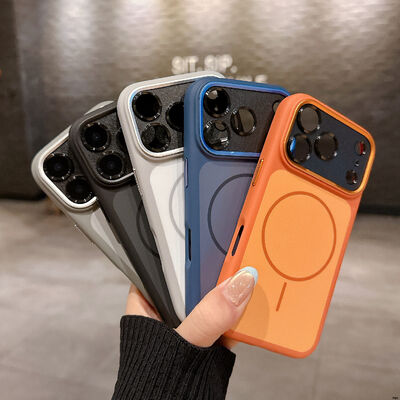 Factory Direct Sales Of  Customizable MagSafe Phone Case 