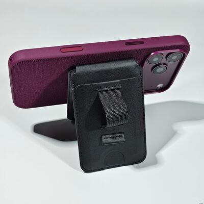 Hinge Magnetic Card Holder With Finger Loop
